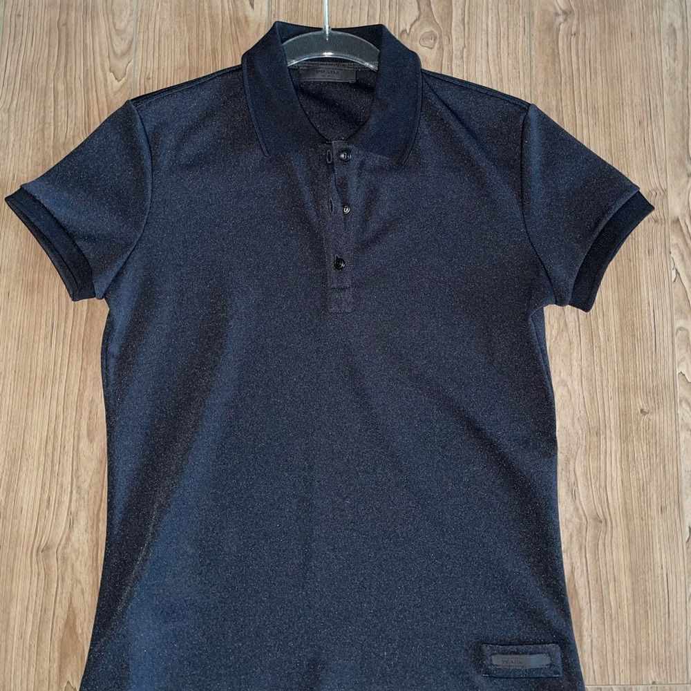 Prada women’s polo top size M medium NEW